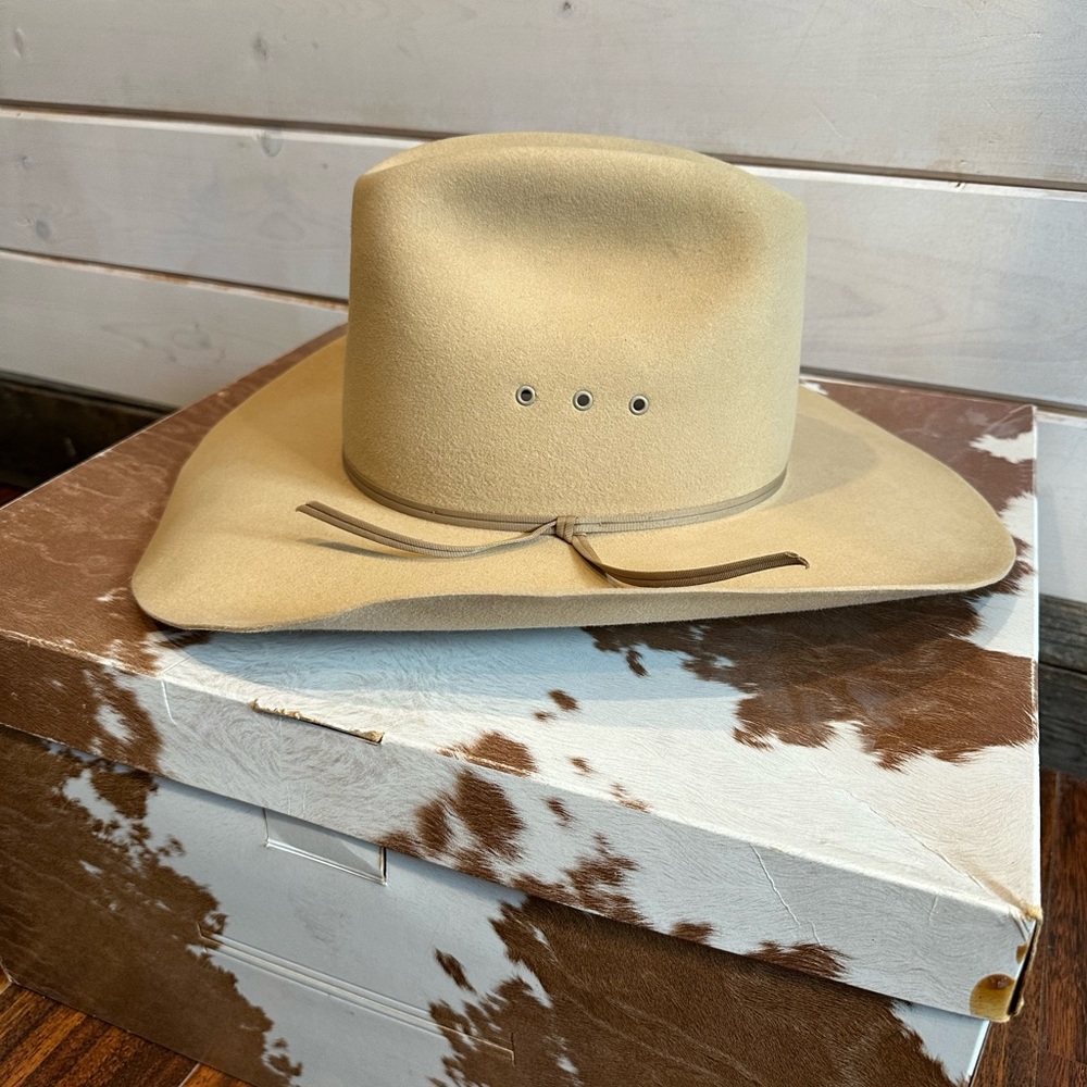 Texas Star | Genuine Fur Felt Tan Cowboy Hat